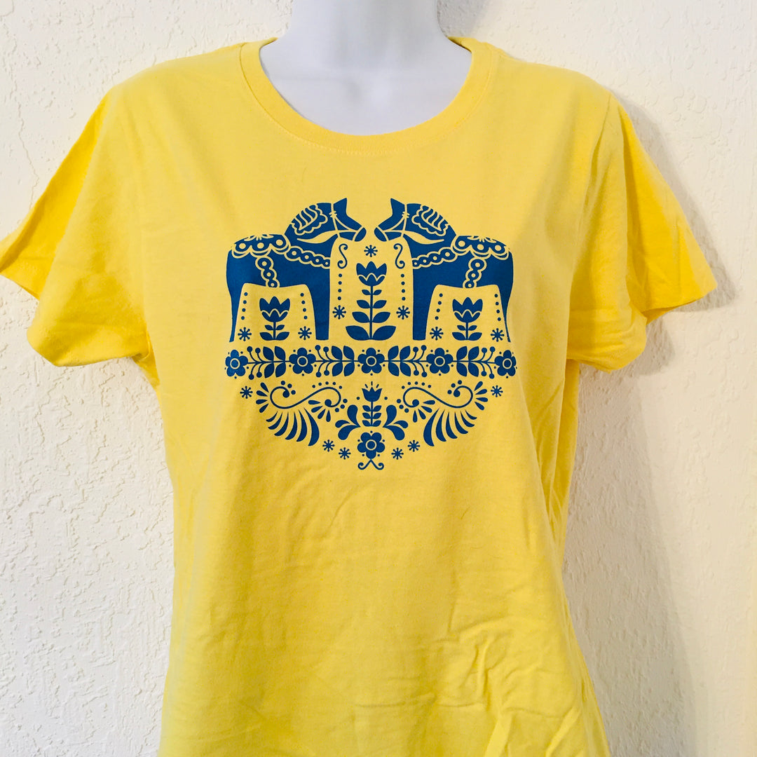 Dala Horses on Yellow Ladies T-shirt