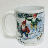 Skiing Tomtar coffee mug
