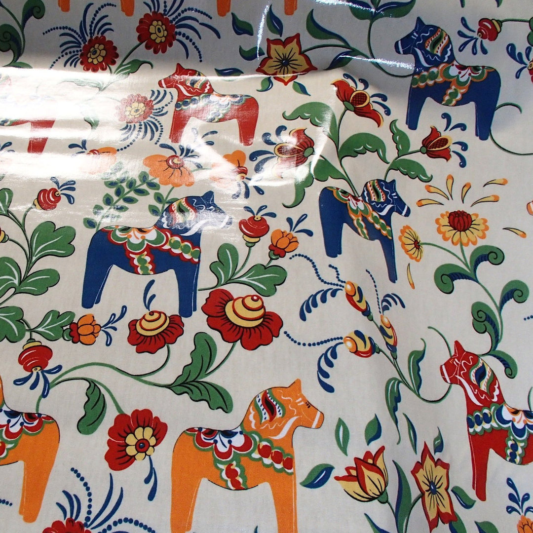 Oil Cloth Swedish fabric - Ecru with Dala Horses & Kurbits