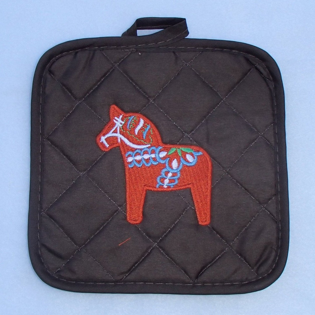 Pot holder - Swedish Dala horse on brown