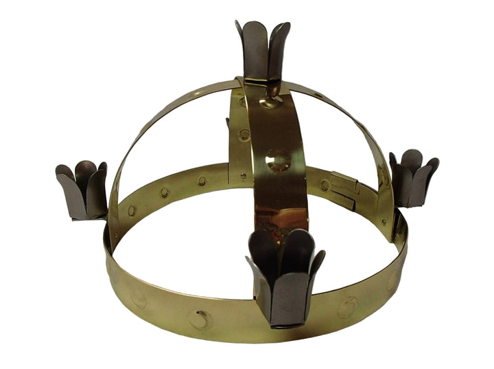 Lucia Crown